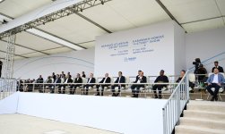 Prezident İlham Əliyev və ECO-nun 17-ci Zirvə görüşünün iştirakçıları Ağdamdakı “İmarət” Kompleksində Qarabağ atlarının “Zəfər” şousunu izləyiblər (FOTO/VİDEO)