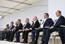 Prezident İlham Əliyev və ECO-nun 17-ci Zirvə görüşünün iştirakçıları Ağdamdakı “İmarət” Kompleksində Qarabağ atlarının “Zəfər” şousunu izləyiblər (FOTO/VİDEO)