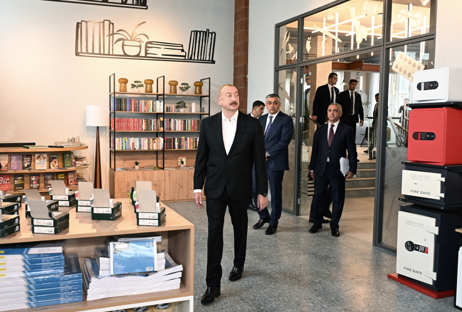 Prezident İlham Əliyev “Xankəndi” Biznes Mərkəzinin açılışında iştirak edib (FOTO)
