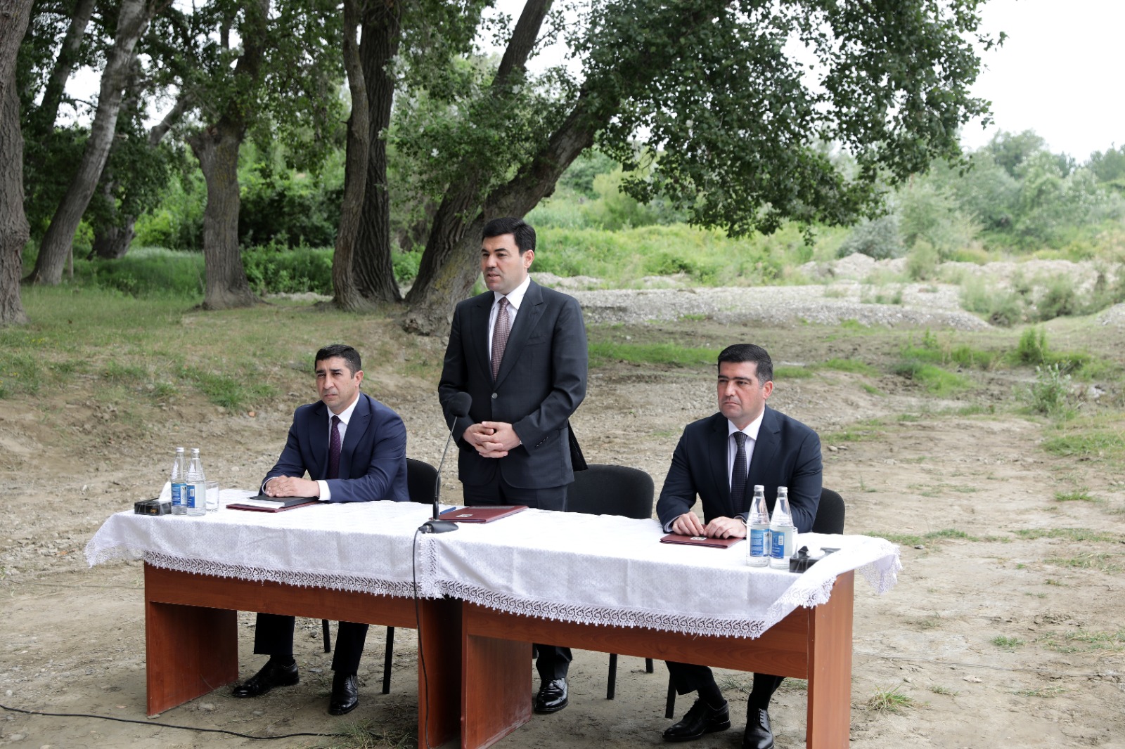 Xaçmazın Qalağan kəndində sakinlərin müraciət və təklifləri dinlənilib (FOTO)