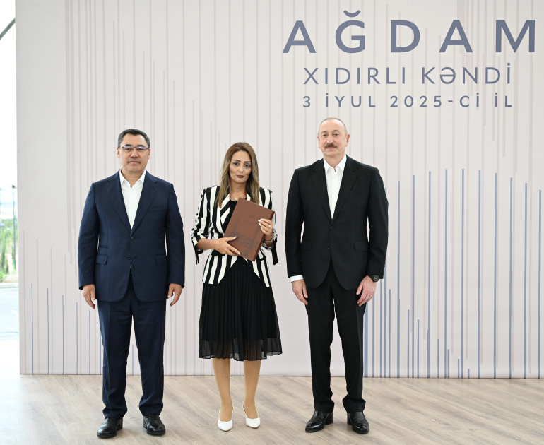 Prezident İlham Əliyev və Prezident Sadır Japarov Ağdam rayonunun Xıdırlı kəndinin 1-ci mərhələsinin açılışında iştirak ediblər (FOTO/VİDEO) (YENİLƏNİB)