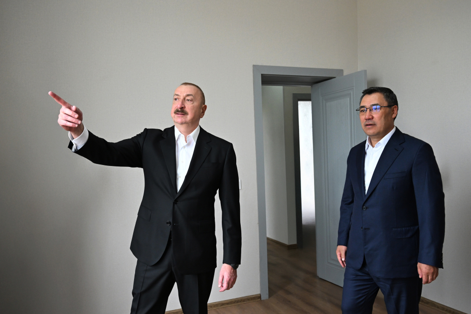 Prezident İlham Əliyev və Prezident Sadır Japarov Ağdam rayonunun Xıdırlı kəndinin 1-ci mərhələsinin açılışında iştirak ediblər (FOTO/VİDEO) (YENİLƏNİB)