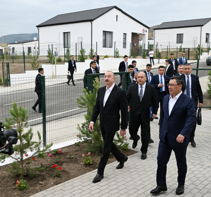 Prezident İlham Əliyev və Prezident Sadır Japarov Ağdam rayonunun Xıdırlı kəndinin 1-ci mərhələsinin açılışında iştirak ediblər (FOTO/VİDEO) (YENİLƏNİB)