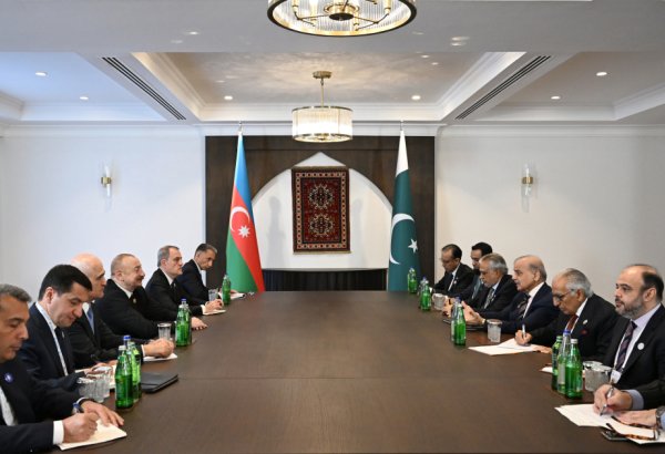 Prezident İlham Əliyev Xankəndidə Pakistanın Baş naziri ilə görüşüb (FOTO/VİDEO)