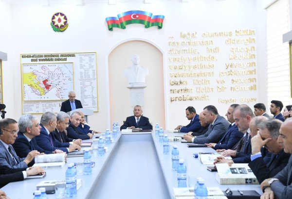 Dövlət Komitəsində Qərbi Azərbaycanla bağlı kitabın təqdimat mərasimi keçirilib (FOTO)