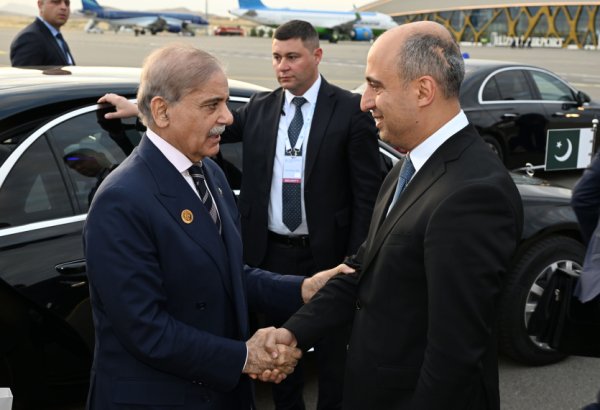 Pakistanın Baş naziri Məhəmməd Şahbaz Şərifin Azərbaycana səfəri başa çatıb