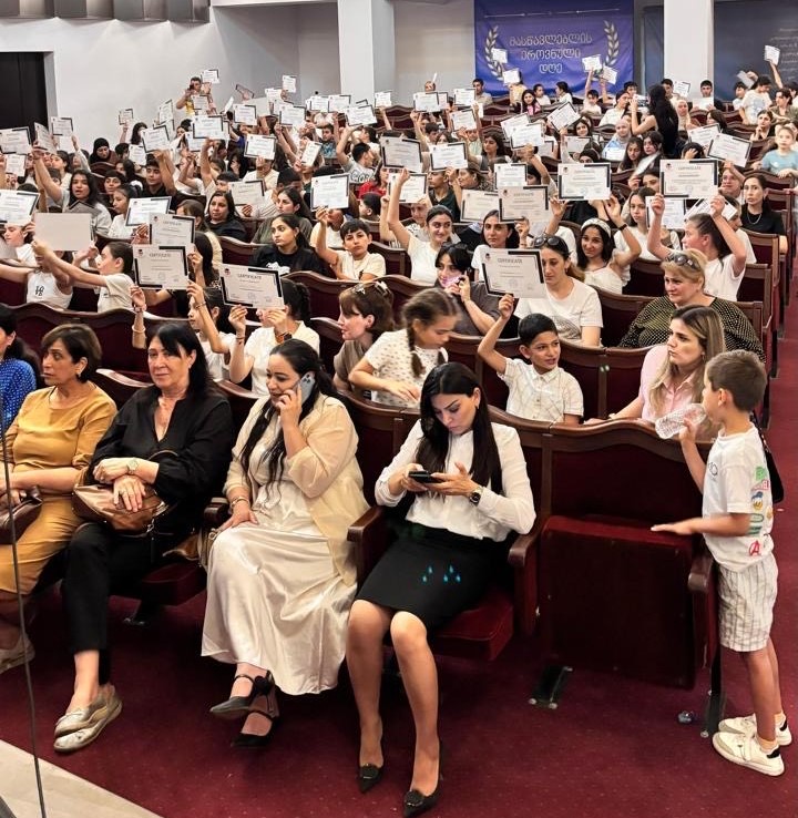 “Qardabani Təhsil və İnteqrasiya Mərkəzi”ndə 2024–2025-ci tədris ilinin yekun tədbiri keçirilib (FOTO)
