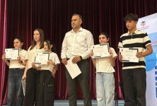 “Qardabani Təhsil və İnteqrasiya Mərkəzi”ndə 2024–2025-ci tədris ilinin yekun tədbiri keçirilib (FOTO)