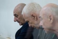 Ermənistan silahlı qüvvələrinin Kəlbəcərdə dinc əhalini, uşaqları atəşə tutması ilə bağlı zərərçəkmiş şəxslər məhkəmədə ifadə veriblər (FOTO)