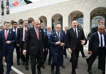 Prezident İlham Əliyev Xankəndi şəhərində İqtisadi Əməkdaşlıq Təşkilatının 17-ci Zirvə görüşündə çıxış edib (FOTO/VİDEO) (YENİLƏNİB-7)