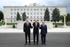 Prezident İlham Əliyev Xankəndi şəhərində İqtisadi Əməkdaşlıq Təşkilatının 17-ci Zirvə görüşündə çıxış edib (FOTO/VİDEO) (YENİLƏNİB-7)