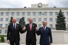 Prezident İlham Əliyev Xankəndi şəhərində İqtisadi Əməkdaşlıq Təşkilatının 17-ci Zirvə görüşündə çıxış edib (FOTO/VİDEO) (YENİLƏNİB-7)