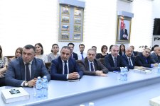 Dövlət Komitəsində Qərbi Azərbaycanla bağlı kitabın təqdimat mərasimi keçirilib (FOTO)