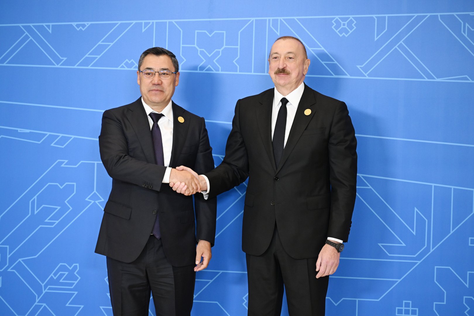 Prezident İlham Əliyev Xankəndi şəhərində İqtisadi Əməkdaşlıq Təşkilatının 17-ci Zirvə görüşündə çıxış edib (FOTO/VİDEO) (YENİLƏNİB-6)