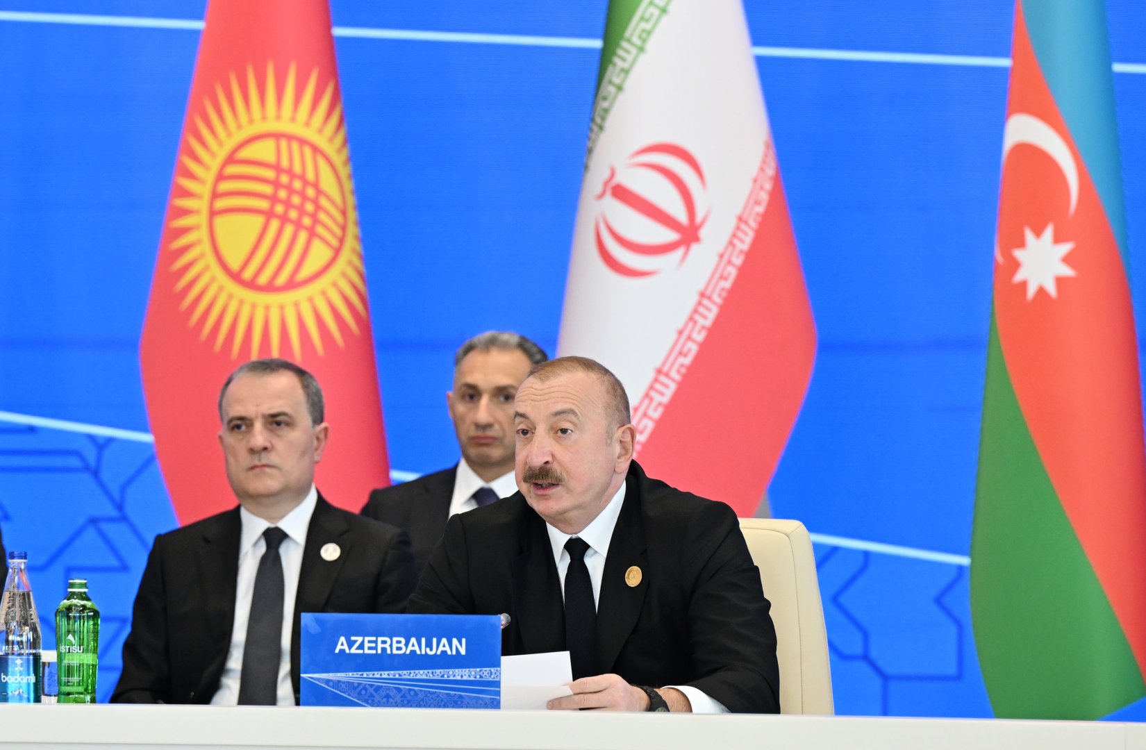Prezident İlham Əliyev Xankəndi şəhərində İqtisadi Əməkdaşlıq Təşkilatının 17-ci Zirvə görüşündə çıxış edib (FOTO/VİDEO) (YENİLƏNİB-6)