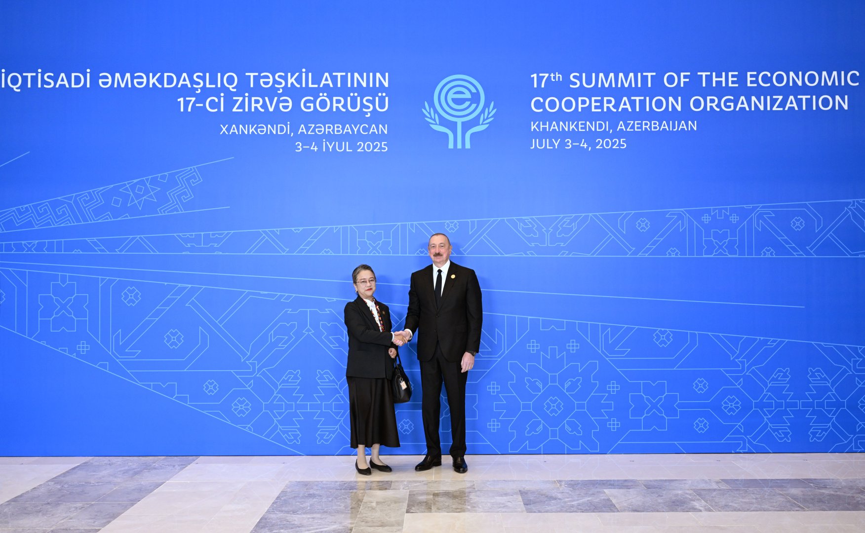 Prezident İlham Əliyev Xankəndi şəhərində İqtisadi Əməkdaşlıq Təşkilatının 17-ci Zirvə görüşündə çıxış edib (FOTO/VİDEO) (YENİLƏNİB-6)