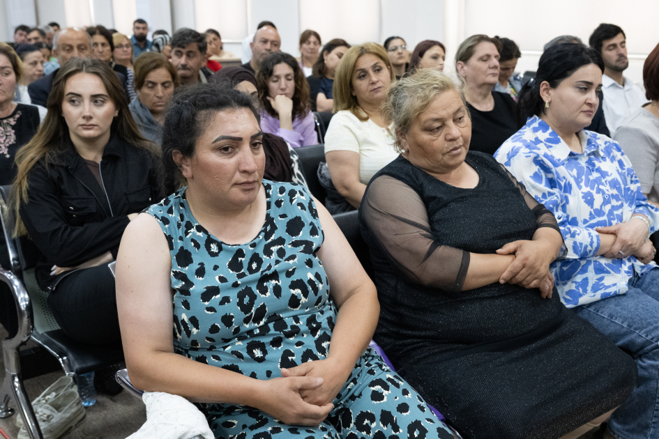 Ermənistan silahlı qüvvələrinin Kəlbəcərdə dinc əhalini, uşaqları atəşə tutması ilə bağlı zərərçəkmiş şəxslər məhkəmədə ifadə veriblər (FOTO)