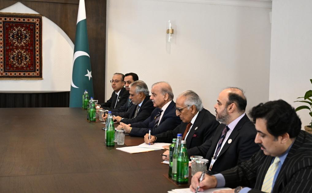 Prezident İlham Əliyev Xankəndidə Pakistanın Baş naziri ilə görüşüb (FOTO)