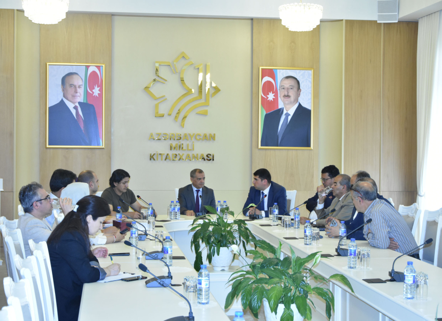Mərakeşli jurnalistlər Milli Kitabxananda olublar (FOTO)