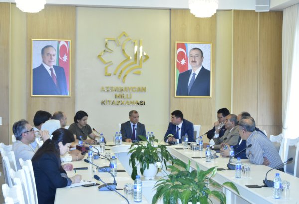 Mərakeşli jurnalistlər Milli Kitabxananda olublar (FOTO)