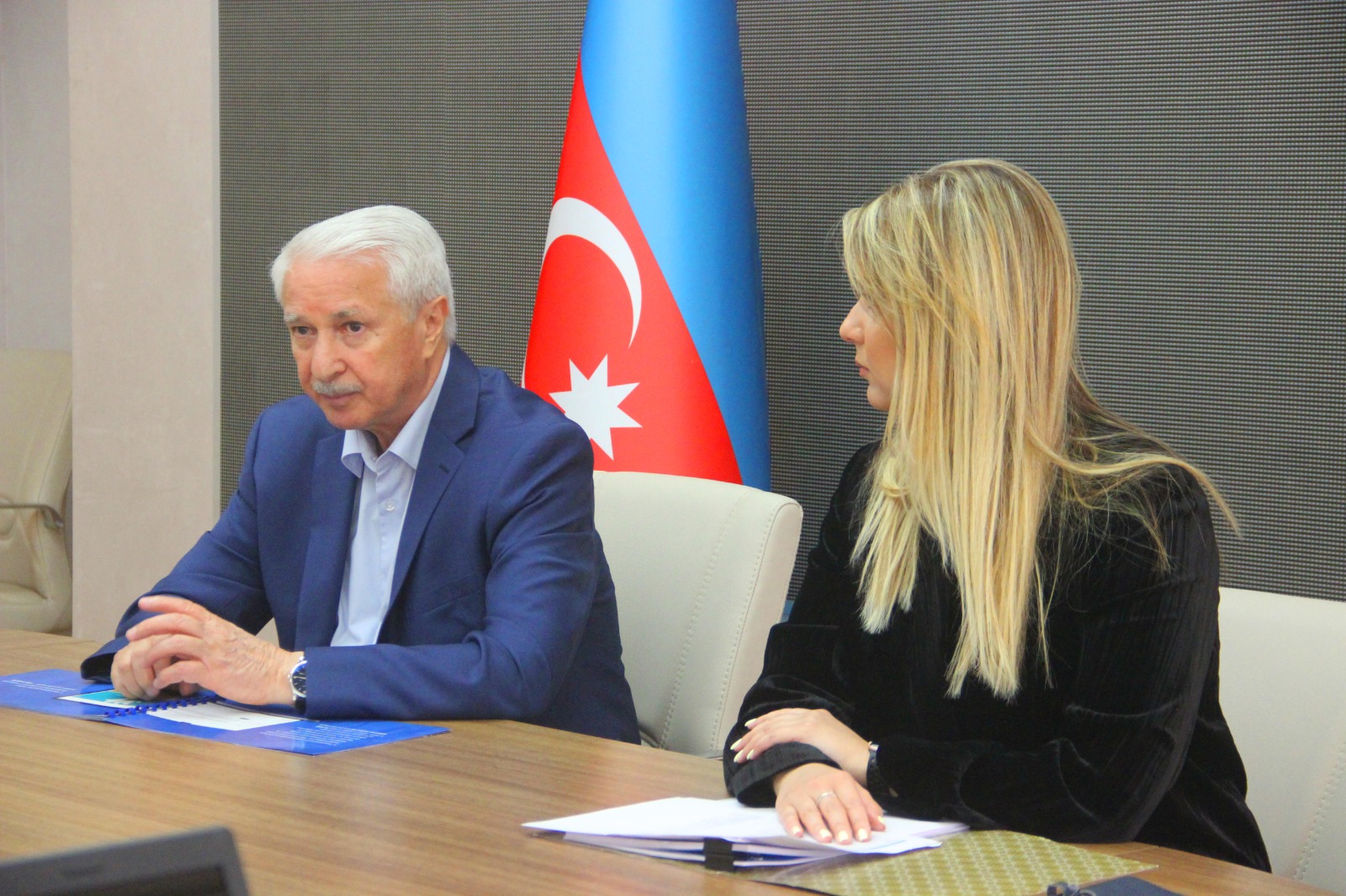 AzVİF və Elm və Təhsil Nazirliyi arasında əməkdaşlıq: rayonlarda velosiped bölmələri yaradılır (FOTO)