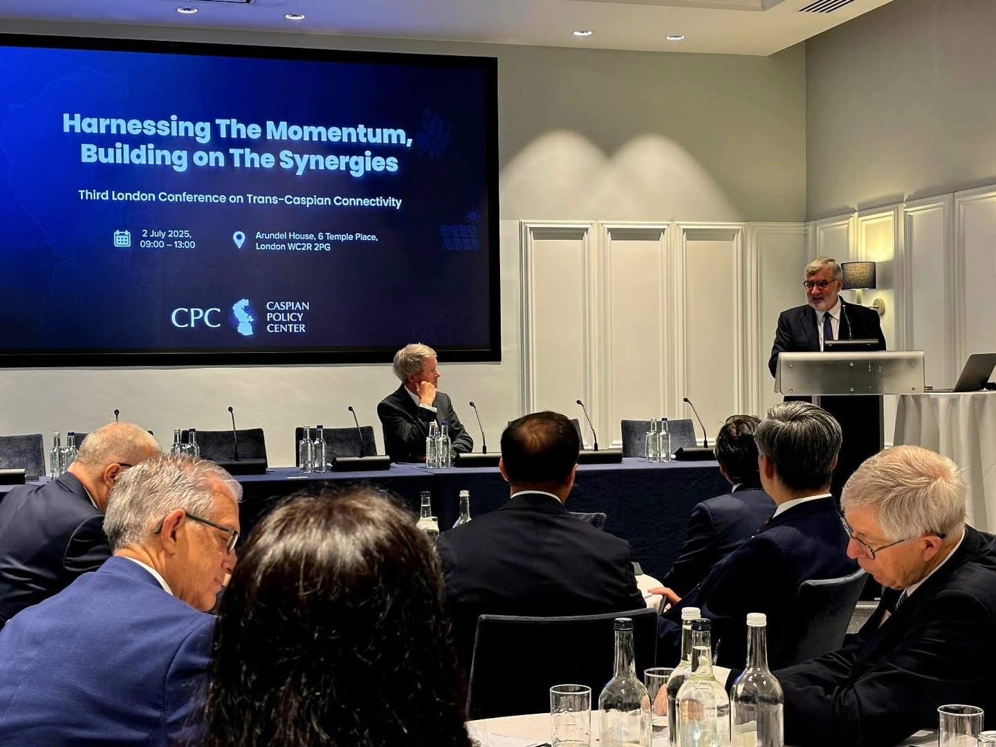 Londonda Trans-Xəzər Dəhlizi və regional əməkdaşlıq imkanları müzakirə olunub (FOTO)
