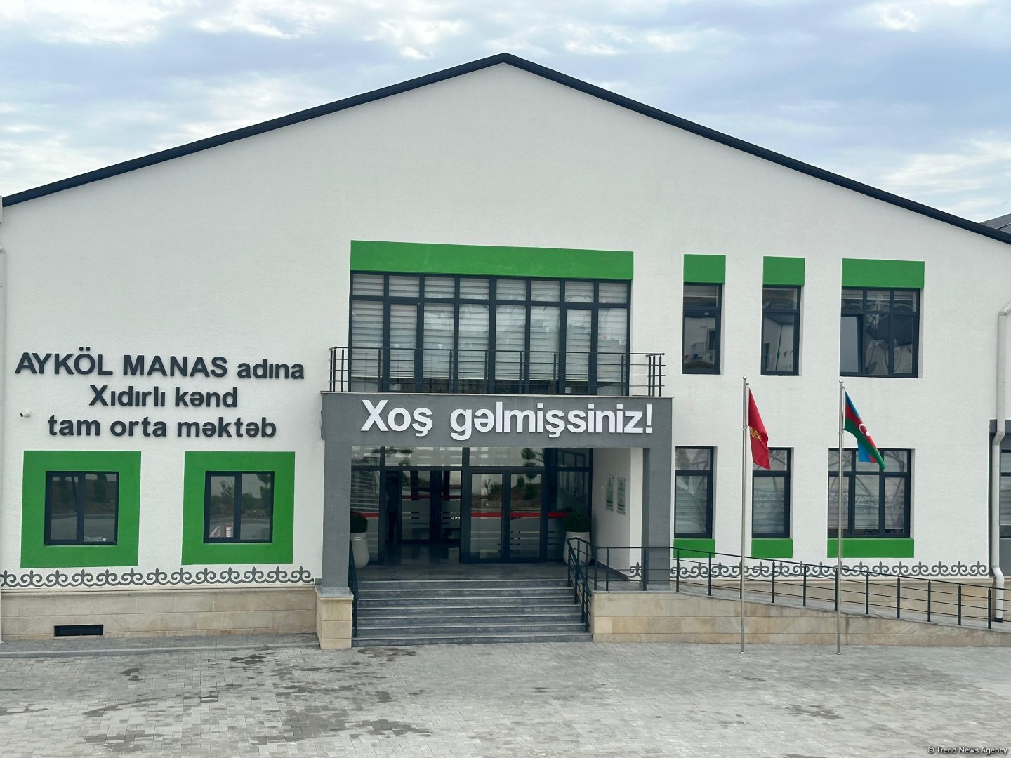Xıdırlı kəndində tikilən yeni məktəbdə şagirdlər üçün hərtərəfli şərait yarıdılıb (FOTO)