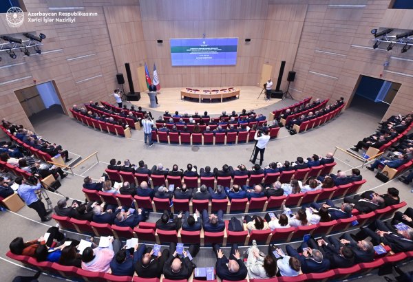 Diplomatik xidmət orqanlar rəhbərlərinin IX müşavirəsində bir sıra mövzular müzakirə olunub (FOTO)
