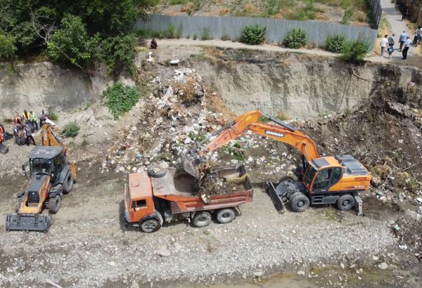 Xaçmazda Qudyalçayın rayon ərazisindən keçən hissəsində növbəti təmizlik aksiyası keçirilib (FOTO)