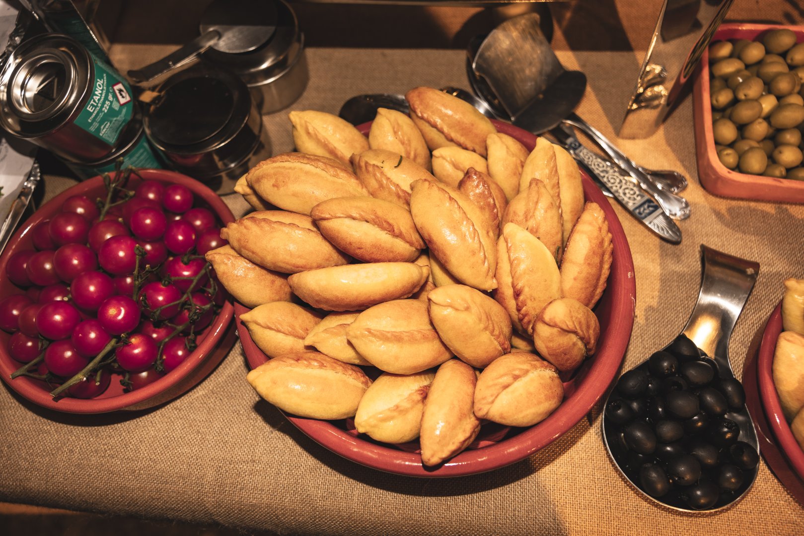 Barselonada “Əlifba. A Cultural Alphabet” kitabının təqdimatı keçirildi (FOTO)