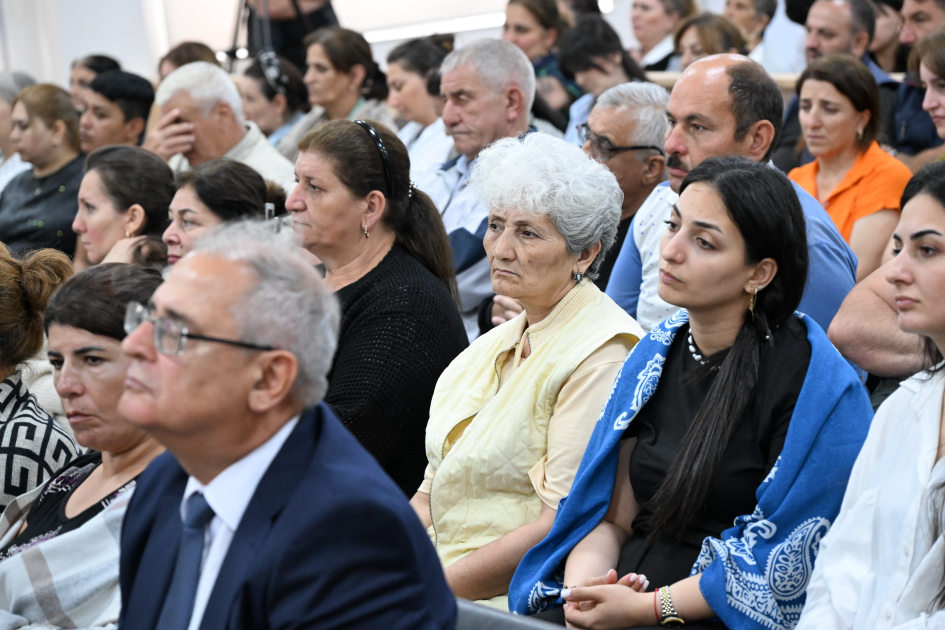 Ermənistan silahlı qüvvələrinin Azərbaycan ərazilərini işğal etməsi nəticəsində zərər çəkmiş şəxslər məhkəmədə ifadə veriblər (FOTO)