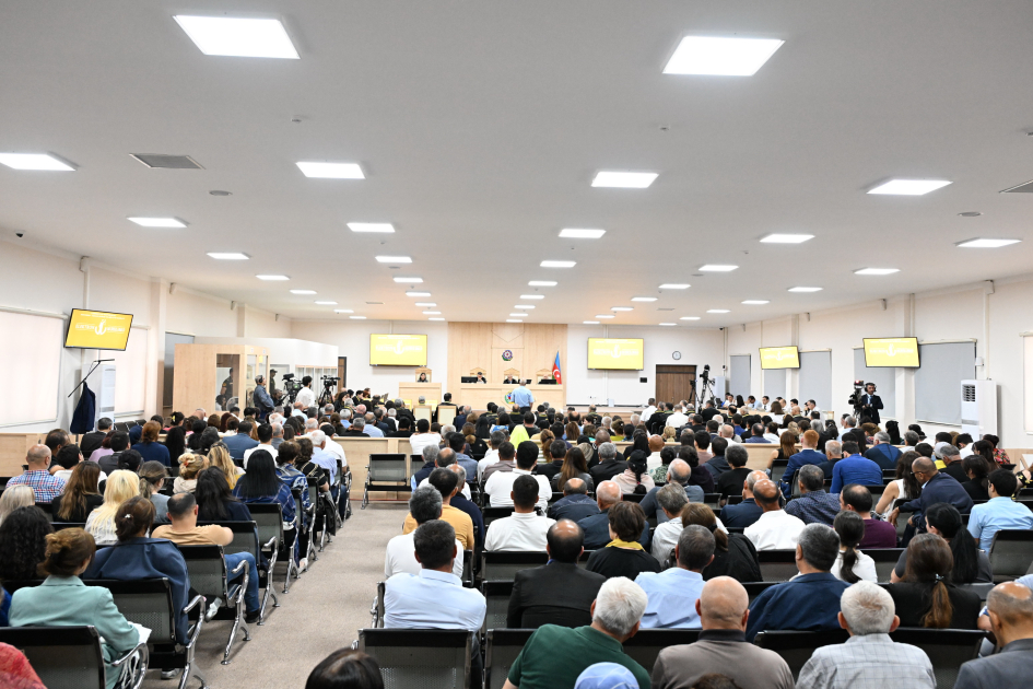 Ermənistan silahlı qüvvələrinin Azərbaycan ərazilərini işğal etməsi nəticəsində zərər çəkmiş şəxslər məhkəmədə ifadə veriblər (FOTO)