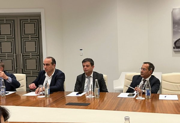 Jurnalistika fakültəsinin tədris proqramı dəyişməlidir - Vüqar Zifəroğlu