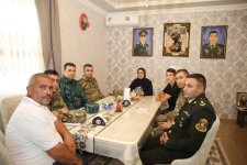 Hərbi prokuror sərhədçilərlə birlikdə (FOTO)