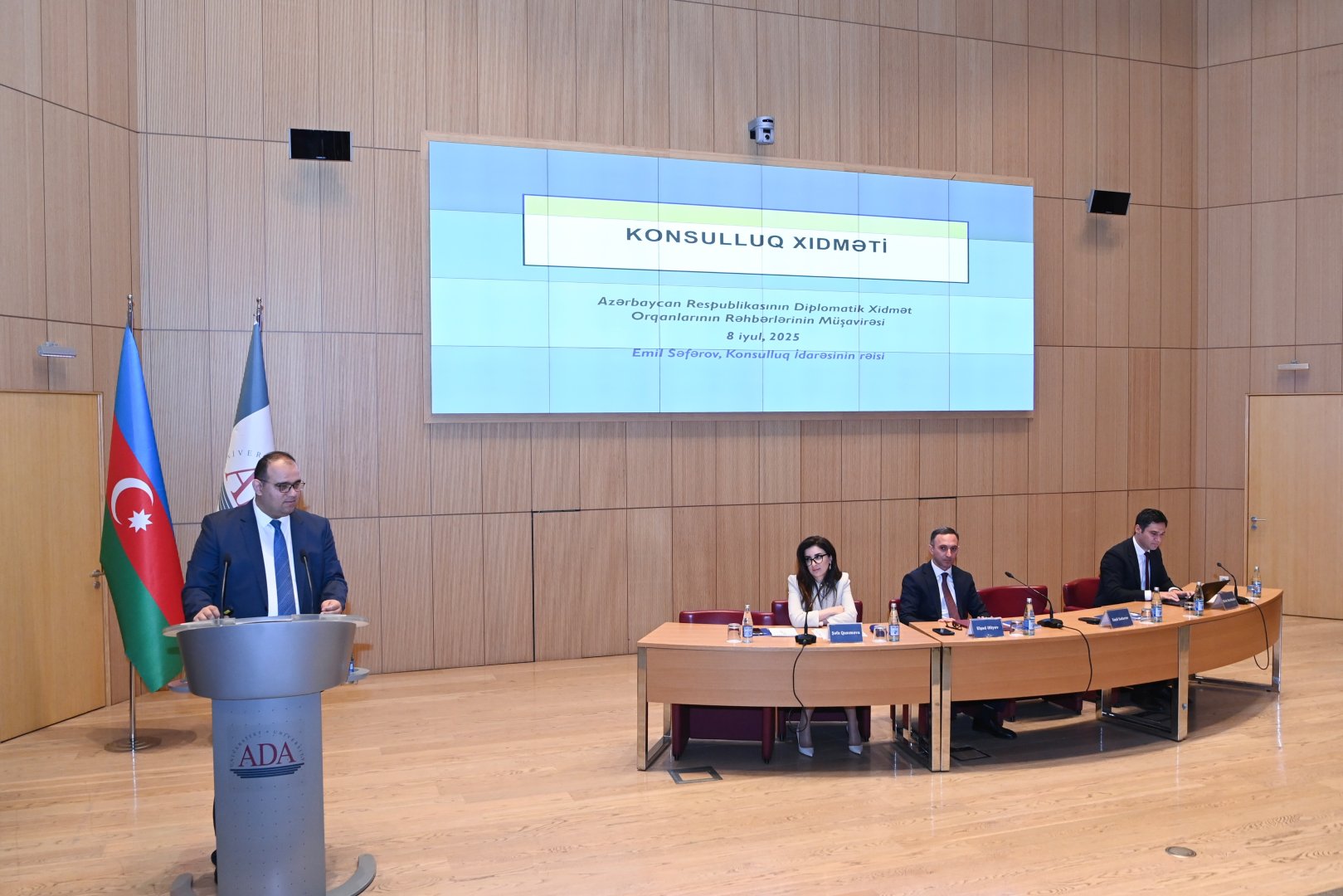 Diplomatik xidmət orqanlarının rəhbərləri xaricdə yaşayan azərbaycanlıların təşkilatlanmasını müzakirə ediblər (FOTO)