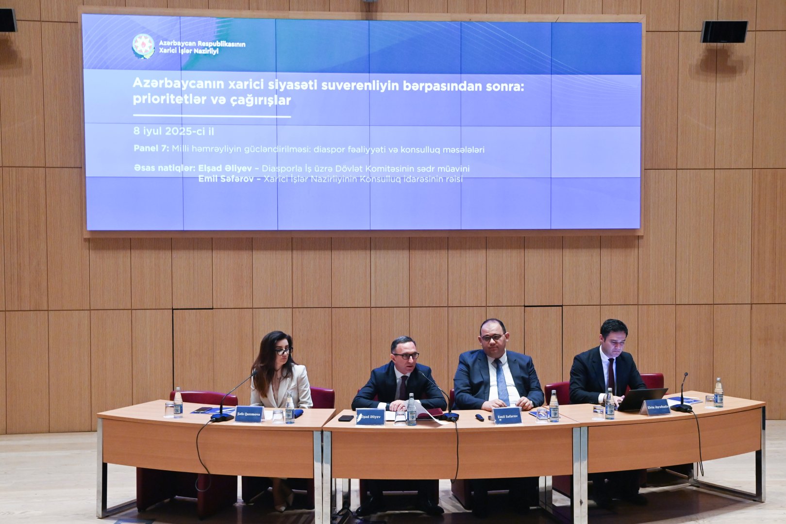 Diplomatik xidmət orqanlarının rəhbərləri xaricdə yaşayan azərbaycanlıların təşkilatlanmasını müzakirə ediblər (FOTO)
