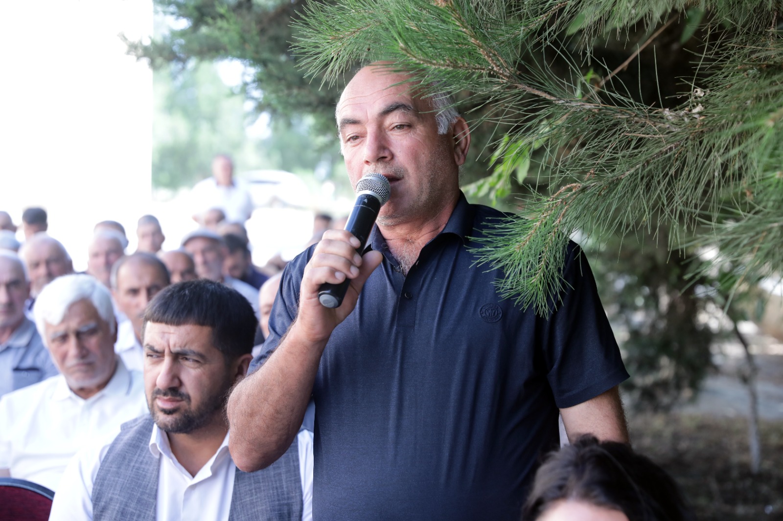 Xaçmazın Nərəcan kəndində növbəti səyyar qəbul keçirilib (FOTO)