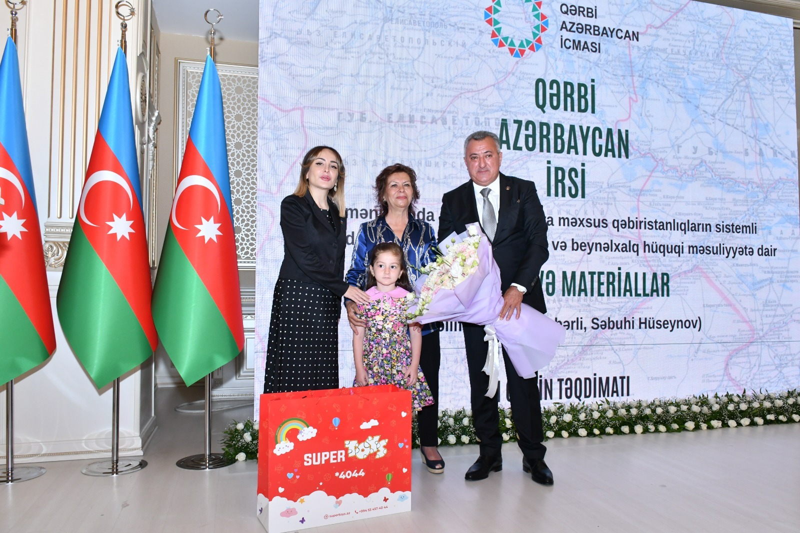 Abşeron rayonunda “Qərbi Azərbaycan İrsi” kitabının təqdimetmə mərasimi keçirilib (FOTO)