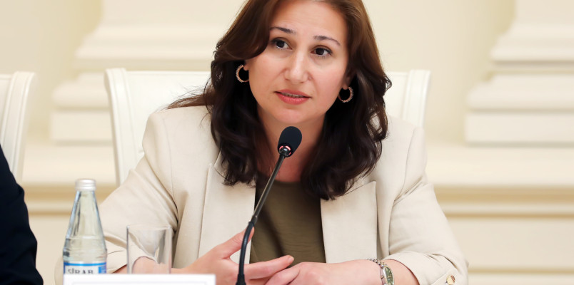 Ali Məhkəmədə dəyirmi masa keçirilib (FOTO)