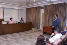 Elmi-tədqiqat potensialının gücləndirilməsinə doğru növbəti addım - Gənc alimlərlə görüş keçirilib (FOTO)