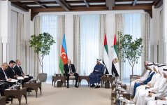 Prezident İlham Əliyevin Əbu-Dabidə Birləşmiş Ərəb Əmirliklərinin Prezidenti ilə görüşü olub (FOTO/VİDEO)
