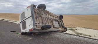 Ağdam-Füzuli yolunda mikroavtobus aşdı - 20 yaralı (FOTO/VİDEO)