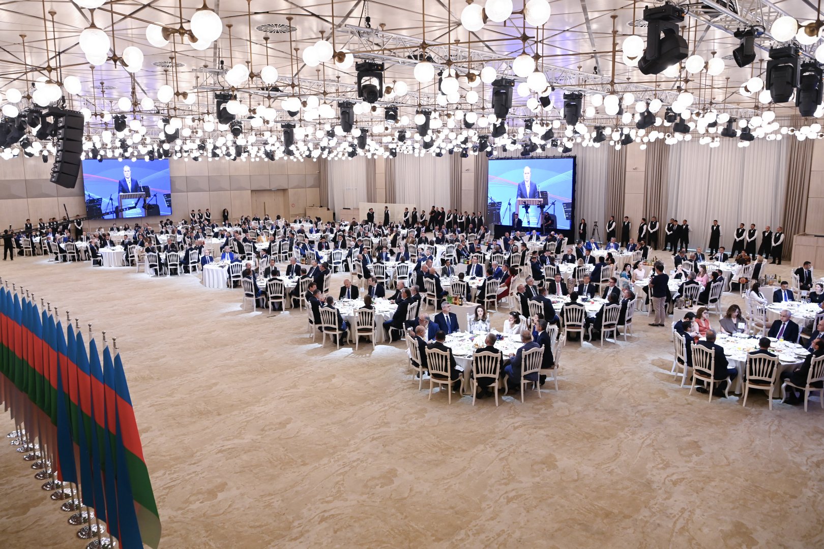Diplomatik xidmət orqanları əməkdaşlarının peşə bayramı münasibətilə Gülüstan sarayında rəsmi qəbul təşkil olunub (FOTO)