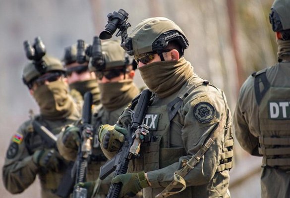 DTX 4 nəfəri dövlətə xəyanət ittihamı ilə həbs etdi