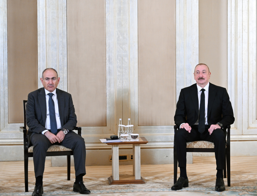 Əbu-Dabidə Prezident İlham Əliyevlə Nikol Paşinyan arasındakı görüş başa çatıb (FOTO/VİDEO) (YENİLƏNİB)