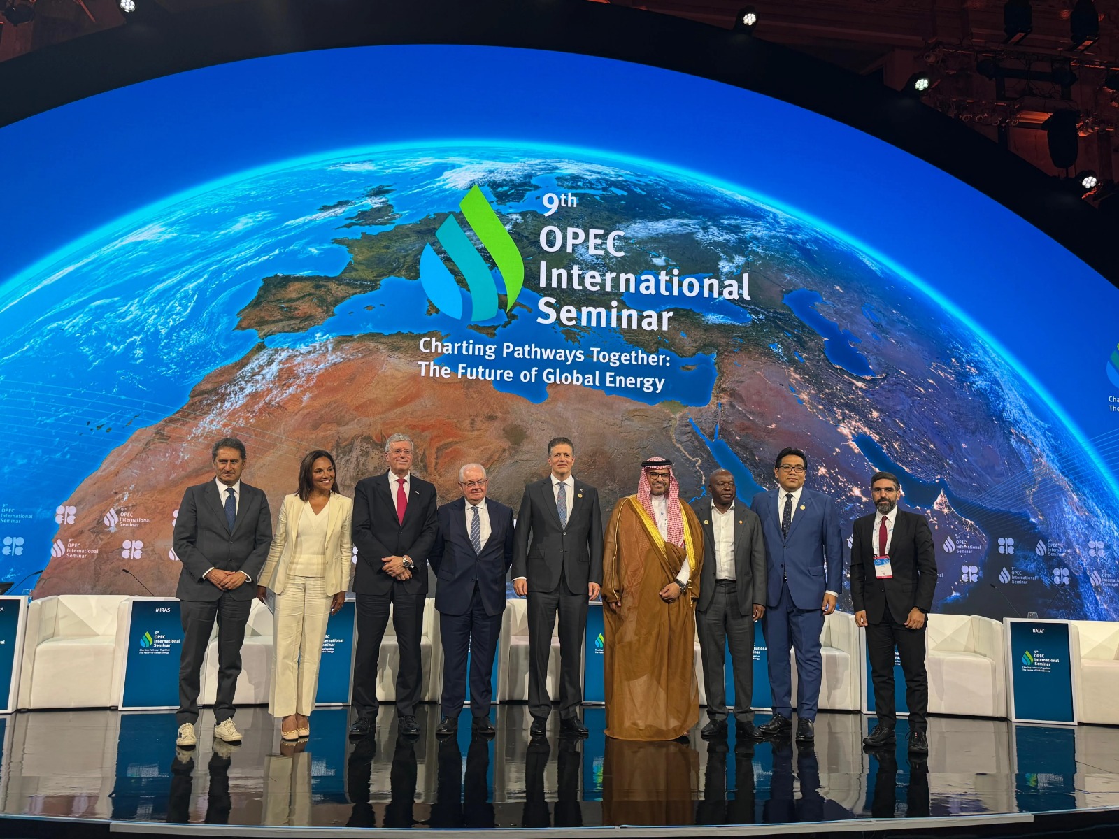 SOCAR-ın prezidenti Vyanada keçirilən 9-cu OPEC beynəlxalq seminarında iştirak edib (FOTO)