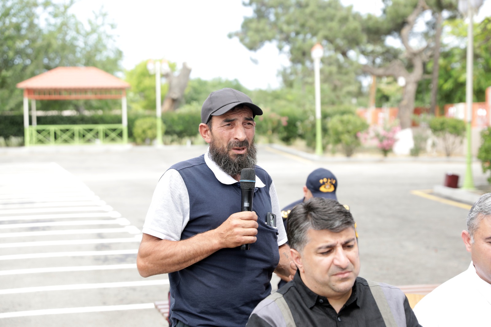Xaçmazın İstisu qəsəbəsində sakinlərlə növbəti görüş keçirilib (FOTO)
