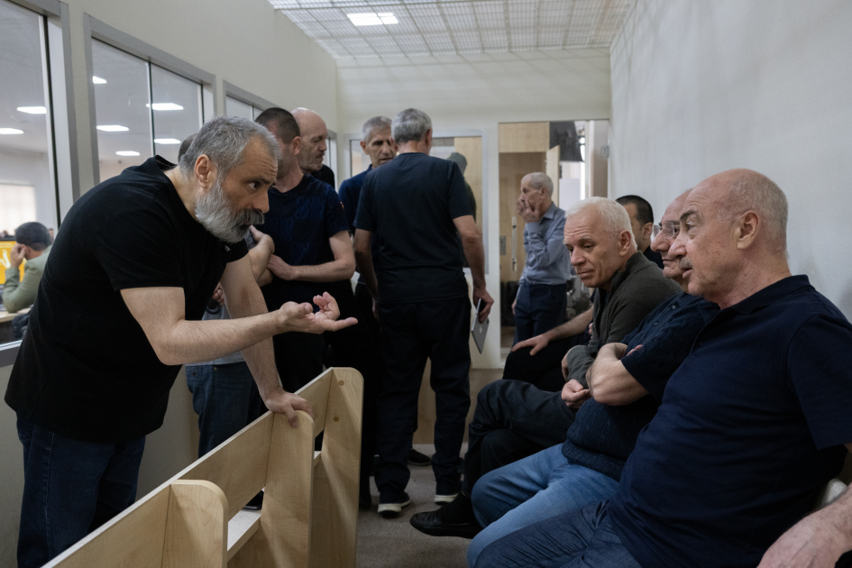 Azərbaycan əraziləri Ermənistanın işğalı altında olan zaman əsirlikdə və girovluqda saxlanılmış şəxslər ifadə veriblər - MƏHKƏMƏ (FOTO)