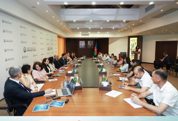 Mərkəzi Bankda Milli Mətbuat Günü münasibətilə tədbir keçirilib