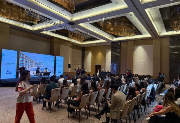 Bakıda “Gələcəyin mediası: “Əkinçi”nin izi ilə” mövzusunda Forum keçirilib (FOTO)